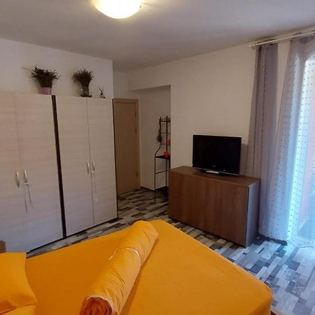 Apartament Ovo Sinaia Kültér fotó